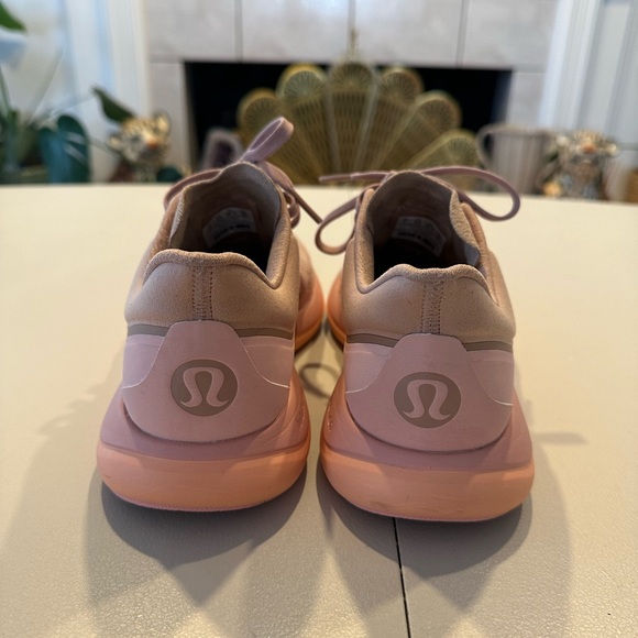 Lululemon Chargefeel Low Womens Workout Shoes - Picture 3 of 8